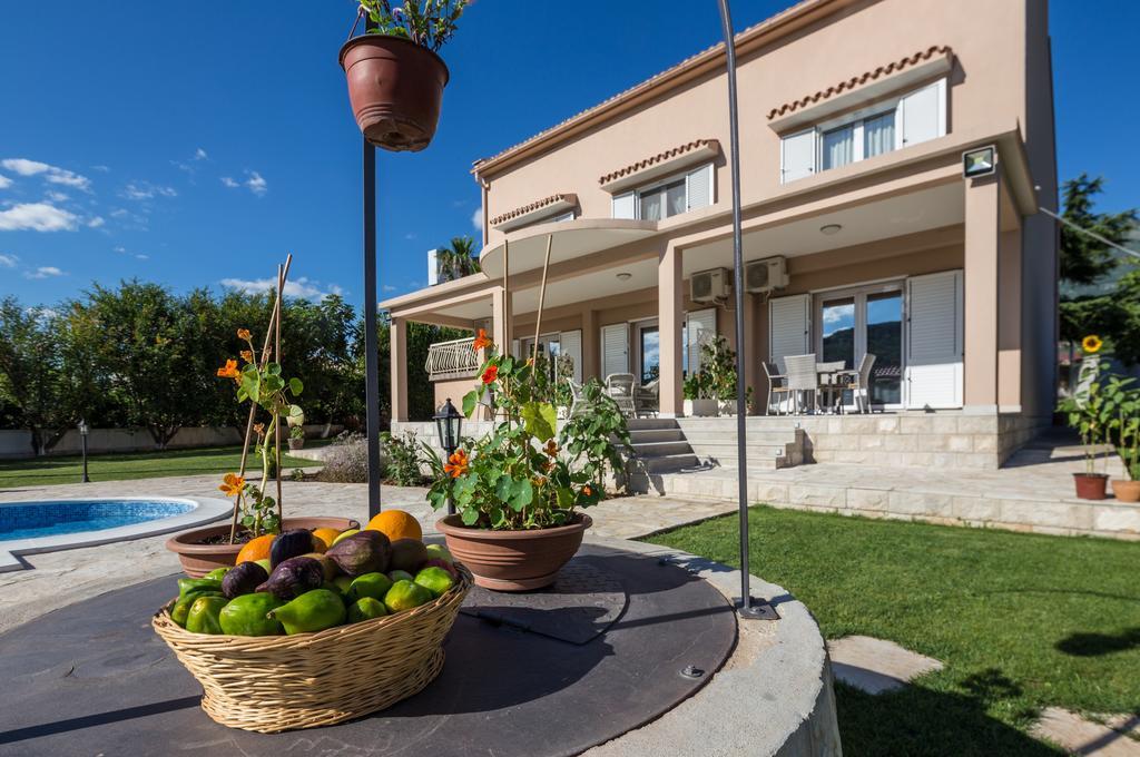 Radanovići Apartments Raskovic מראה חיצוני תמונה