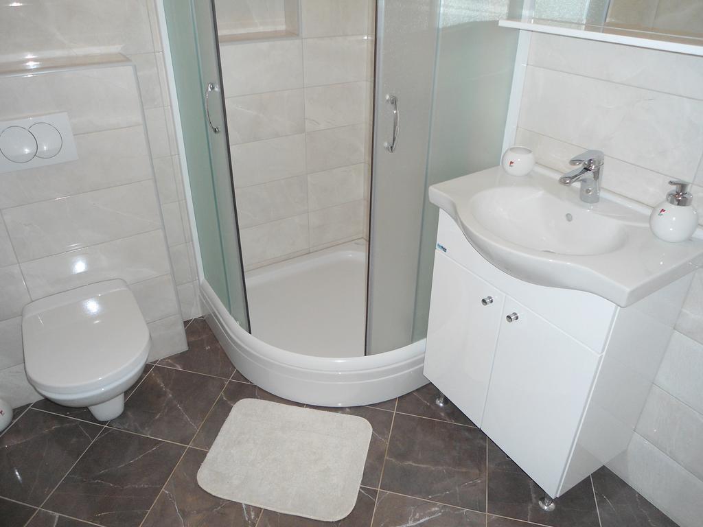 Radanovići Apartments Raskovic מראה חיצוני תמונה